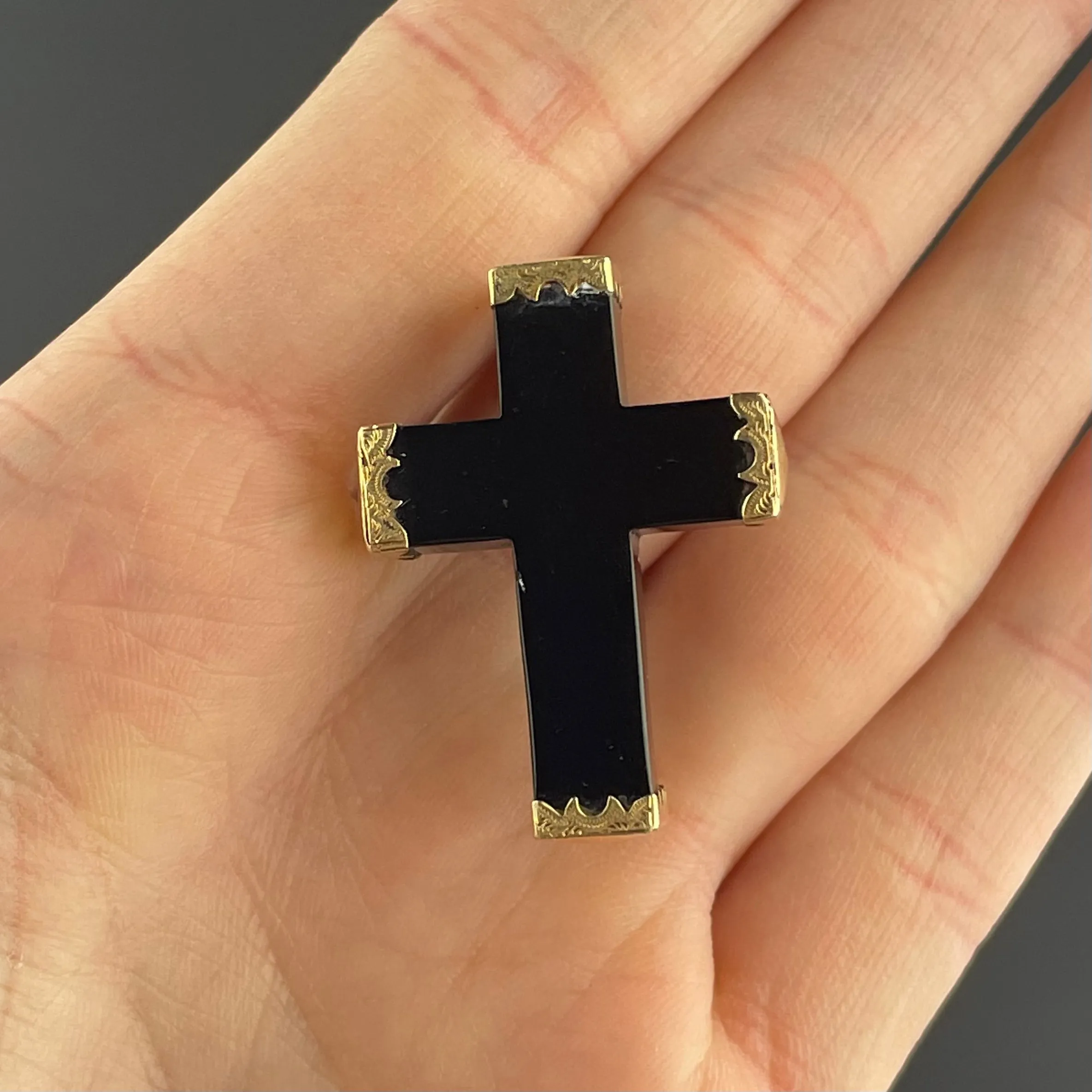 10K Gold Victorian Whitby Jet Cross Brooch